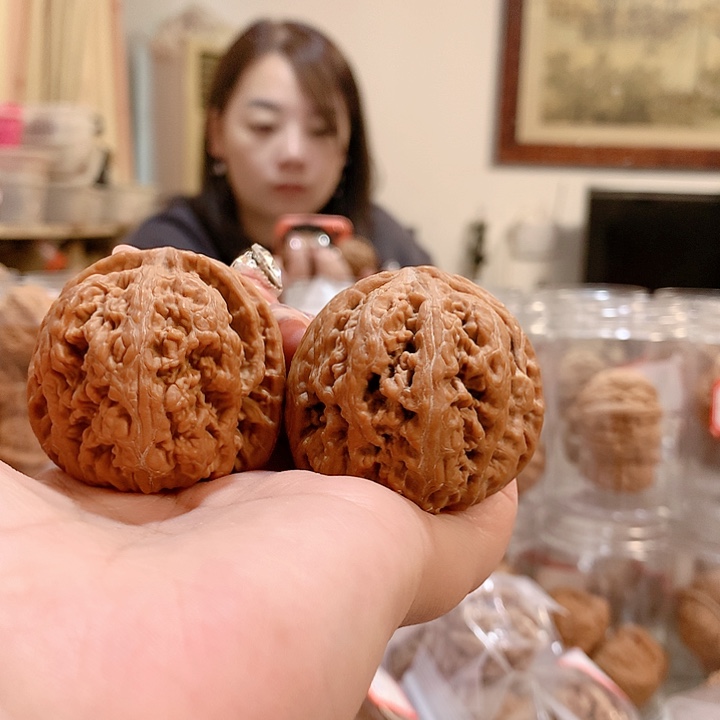 文玩核桃吊坠42大粗筋