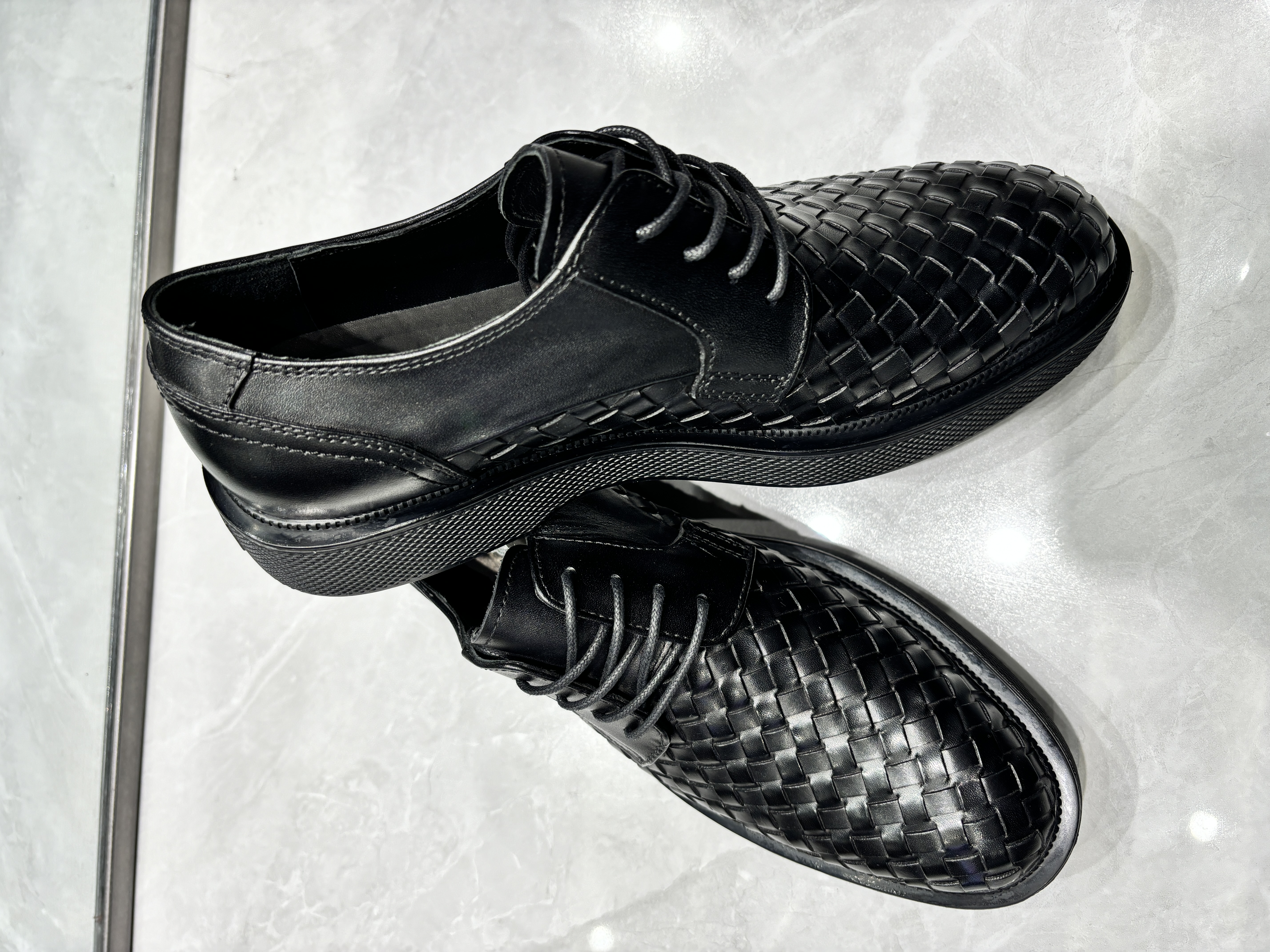 男士休闲时尚皮鞋黑色秋冬