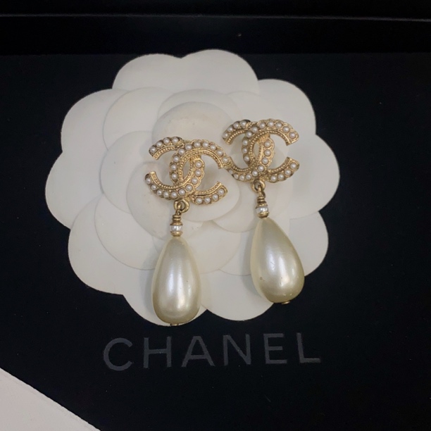 全新未使用 Chanel/香奈儿 轻奢百搭款珍珠百搭款巴洛克耳钉B