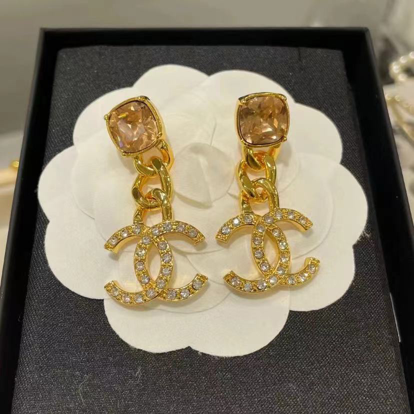 全新未使用 Chanel/香奈儿 轻奢优雅方糖琉璃蛇骨链耳钉23C