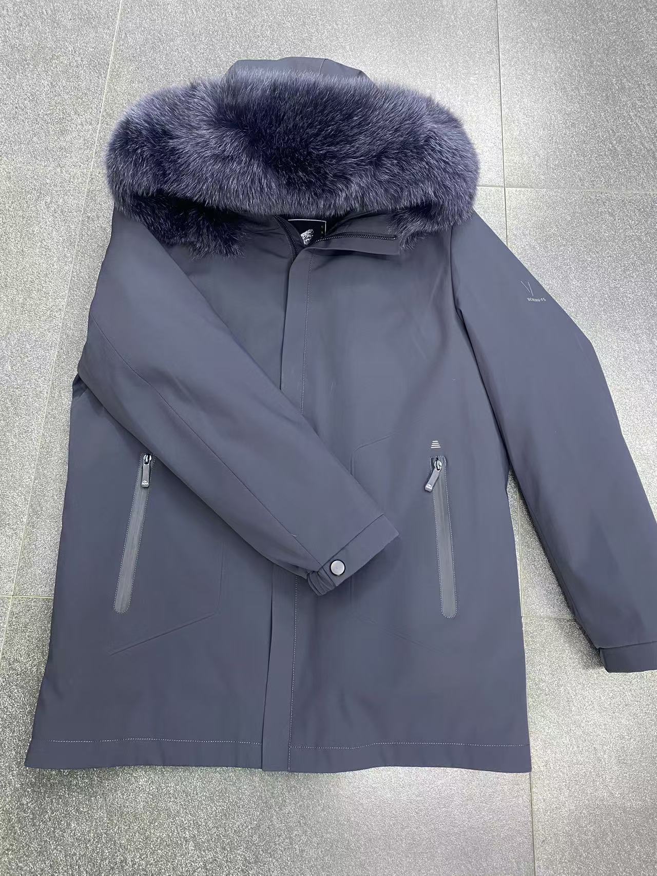 2302男款大帽子毛领派克服外套