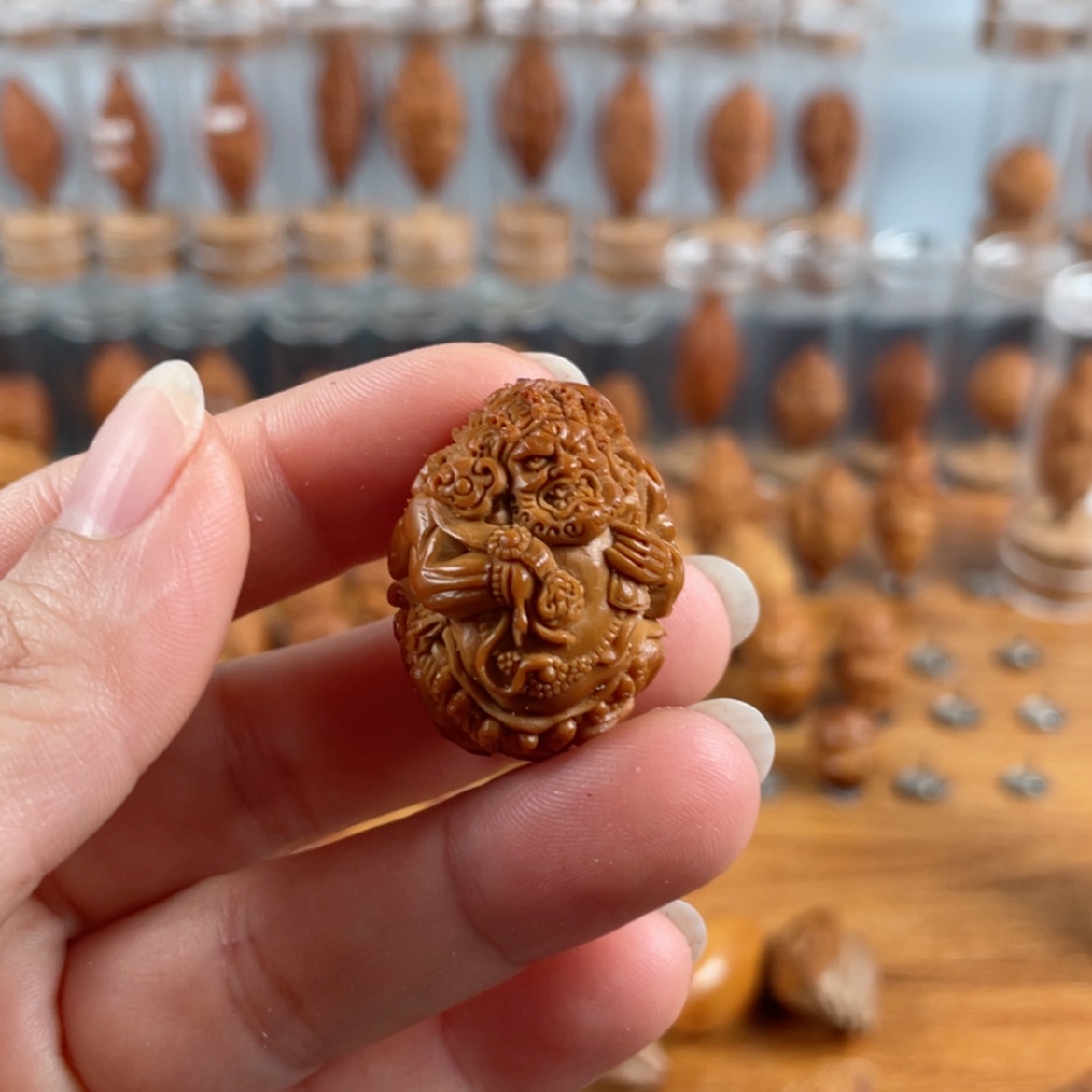 【闪购商品】橄榄核核雕博***理