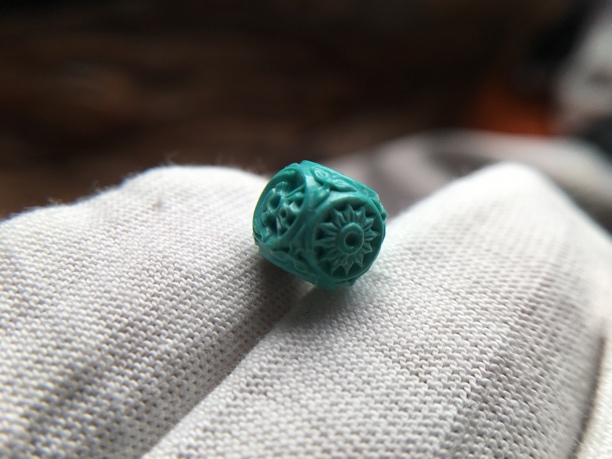 原矿绿松石六方珠老型珠珠子尺寸8.1#7.2 克重0.8