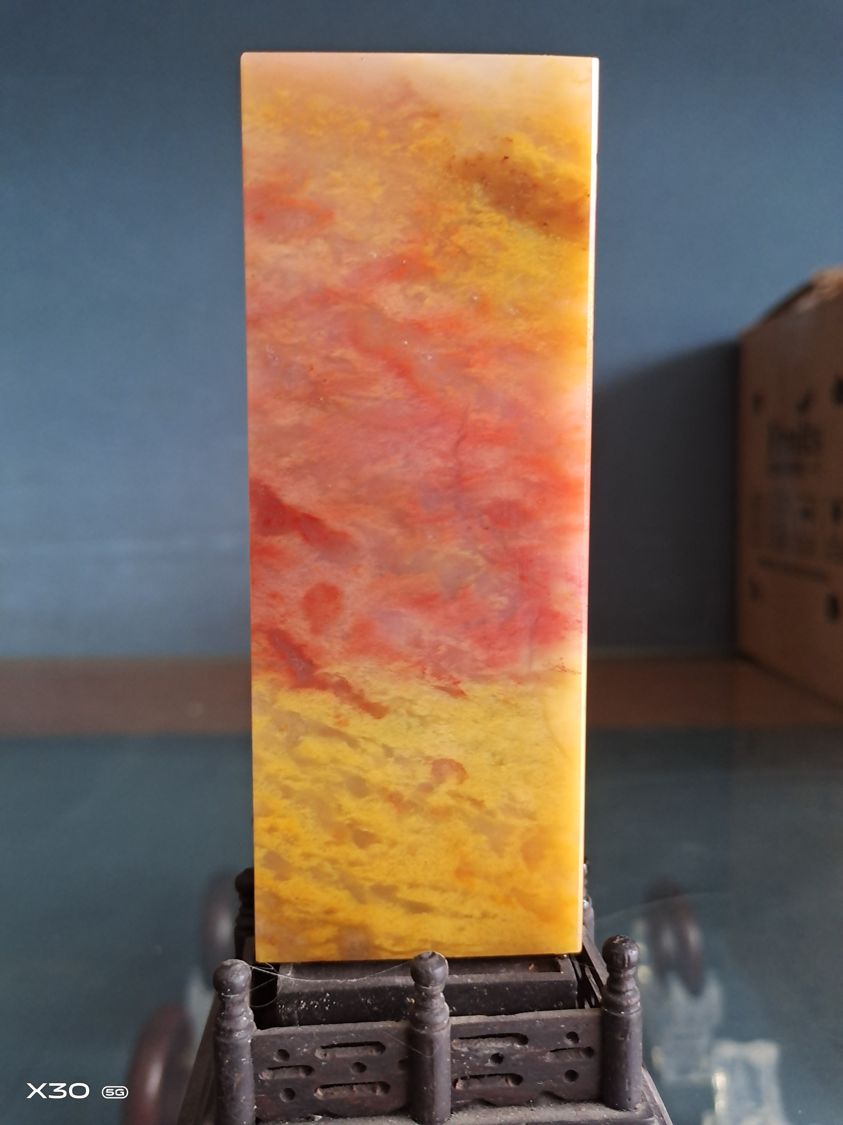 桂林鸡血玉田黄料