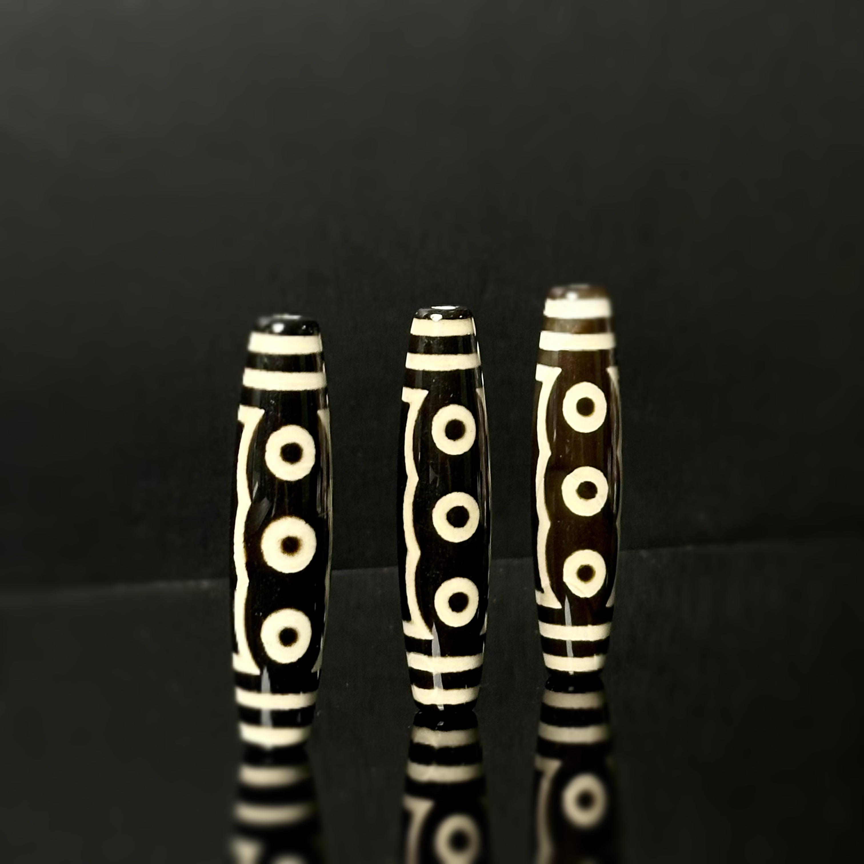 5A级五眼吊坠大尺寸台工白芯图腾玛瑙（微玛瑙纹介意勿拍）