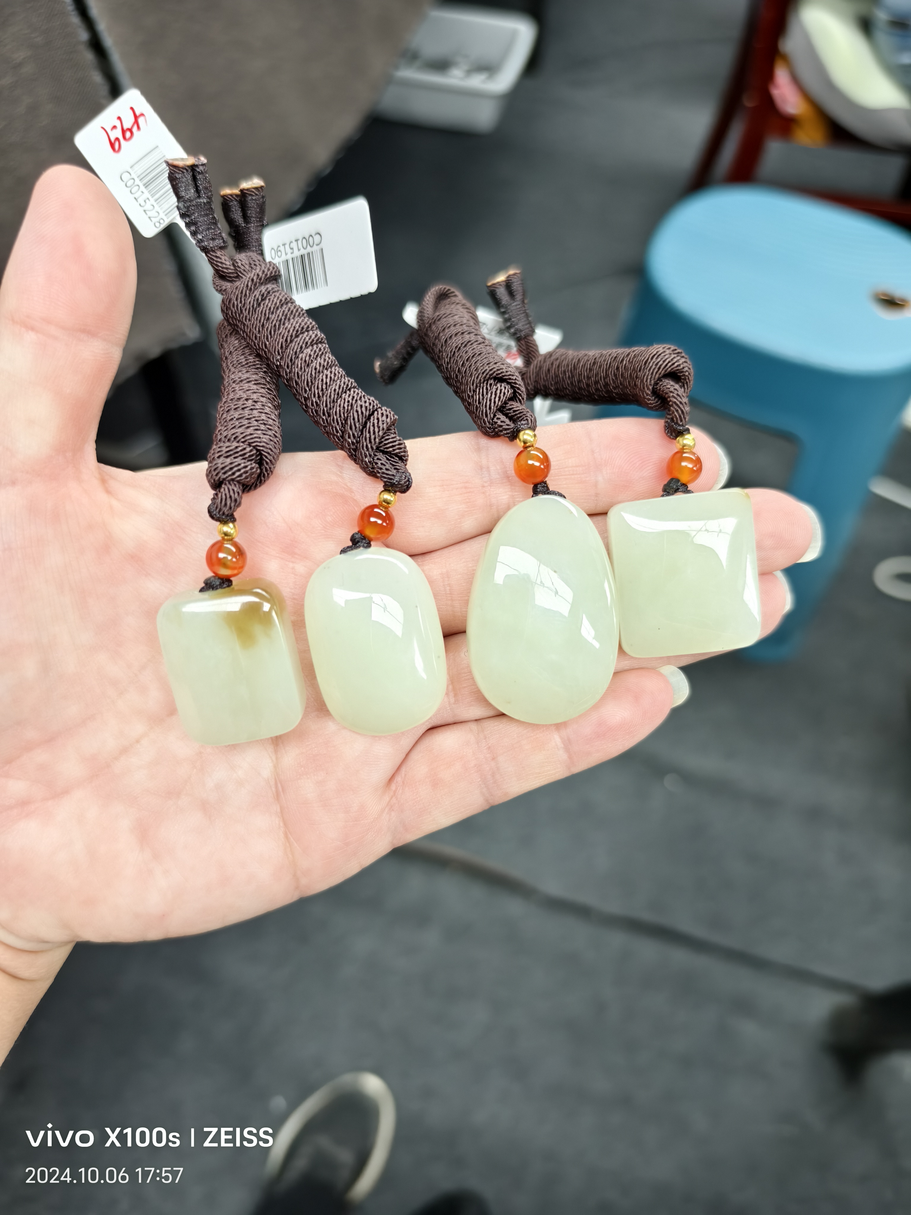 新疆和田玉糖白玉糖玉平安无事牌多样性发货拍一发一