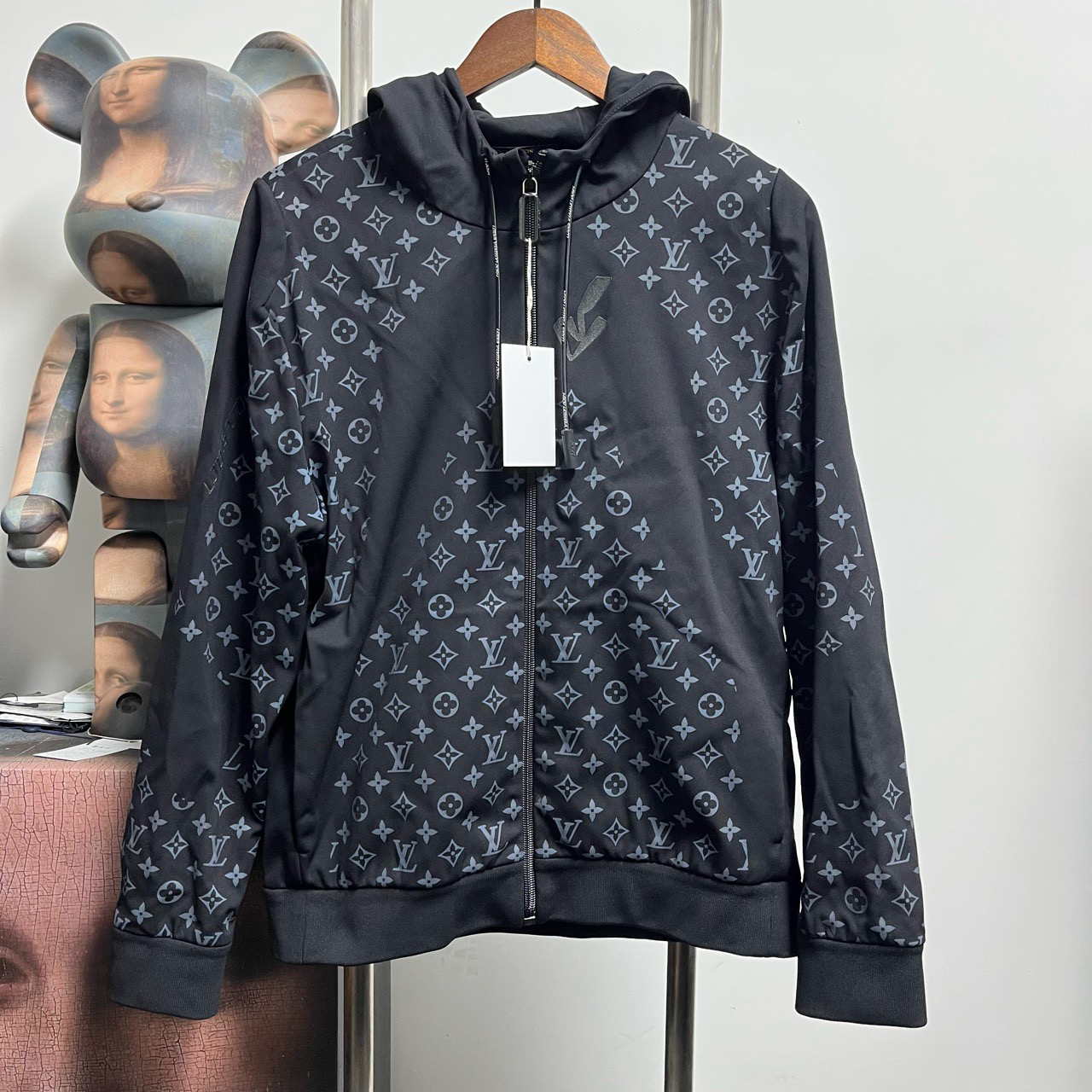 Louis Vuitton Lv热感应满印外套 L0410 S 衣长65 胸围54 99新