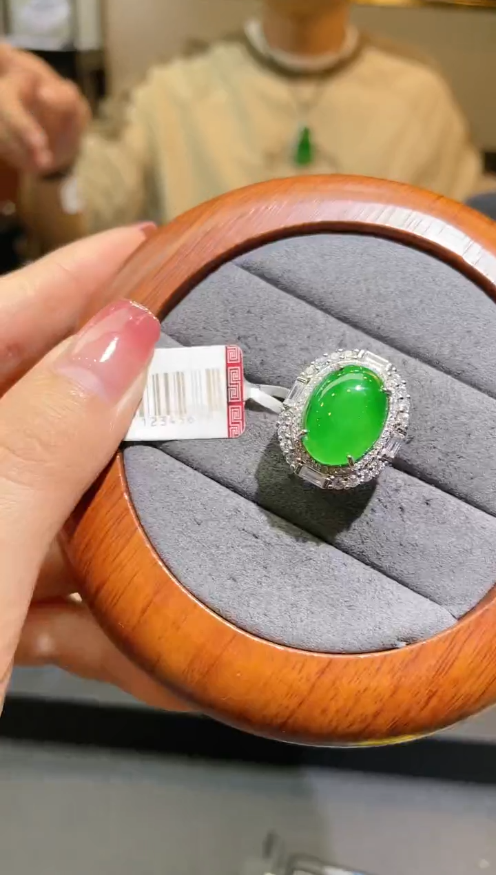 【闪购商品】翡翠戒指银S925镶嵌A17