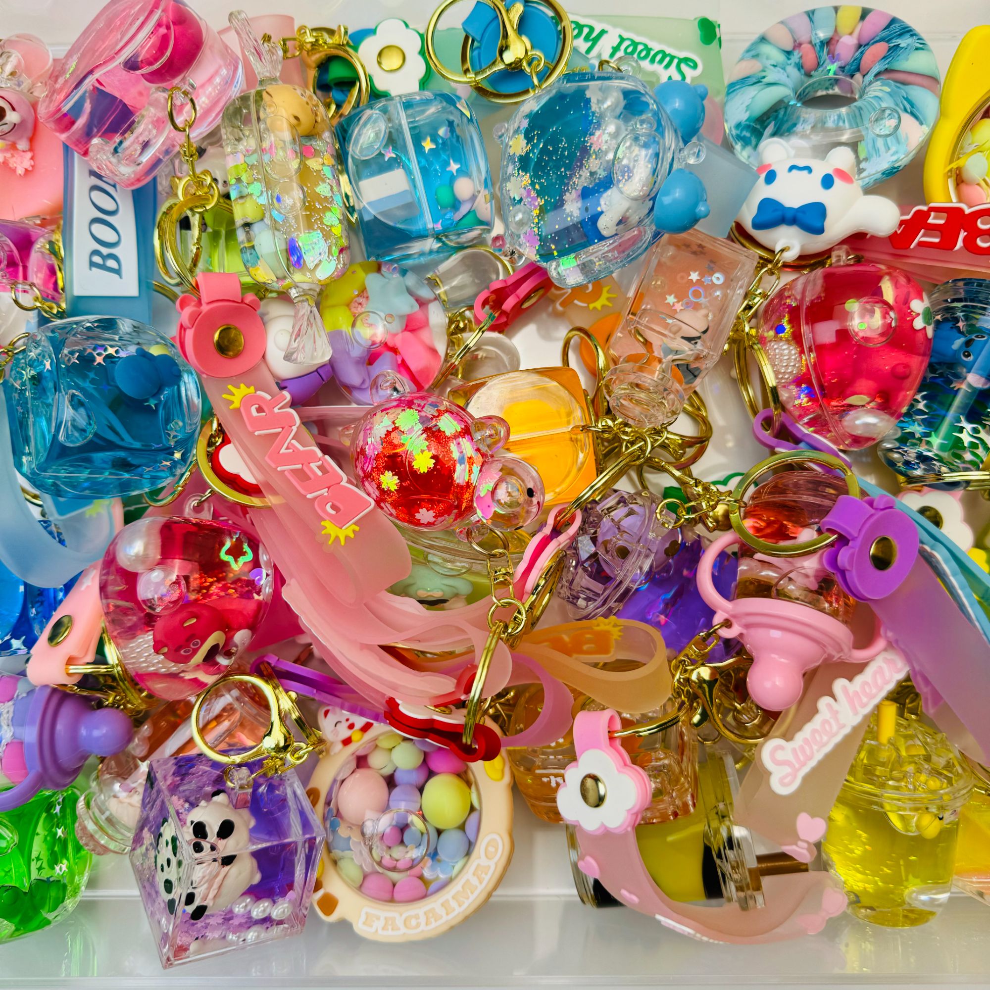 少女心卡通亚克力精致流沙钥匙扣挂件