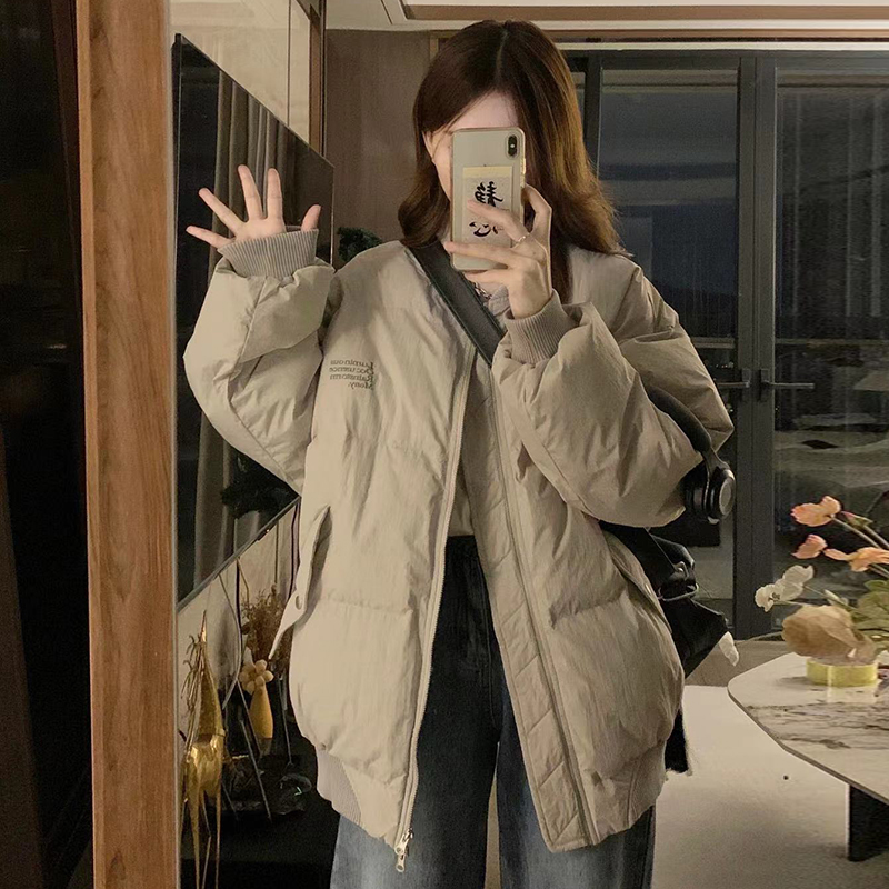 冬季断码百搭灰色羽绒服女2023年加厚设计感小众oversize保暖面