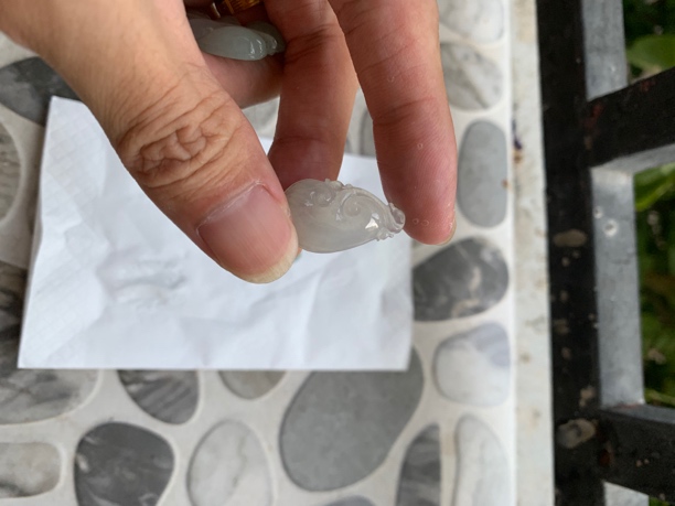 缅甸天然翡翠白冰玉如意，玉葫芦