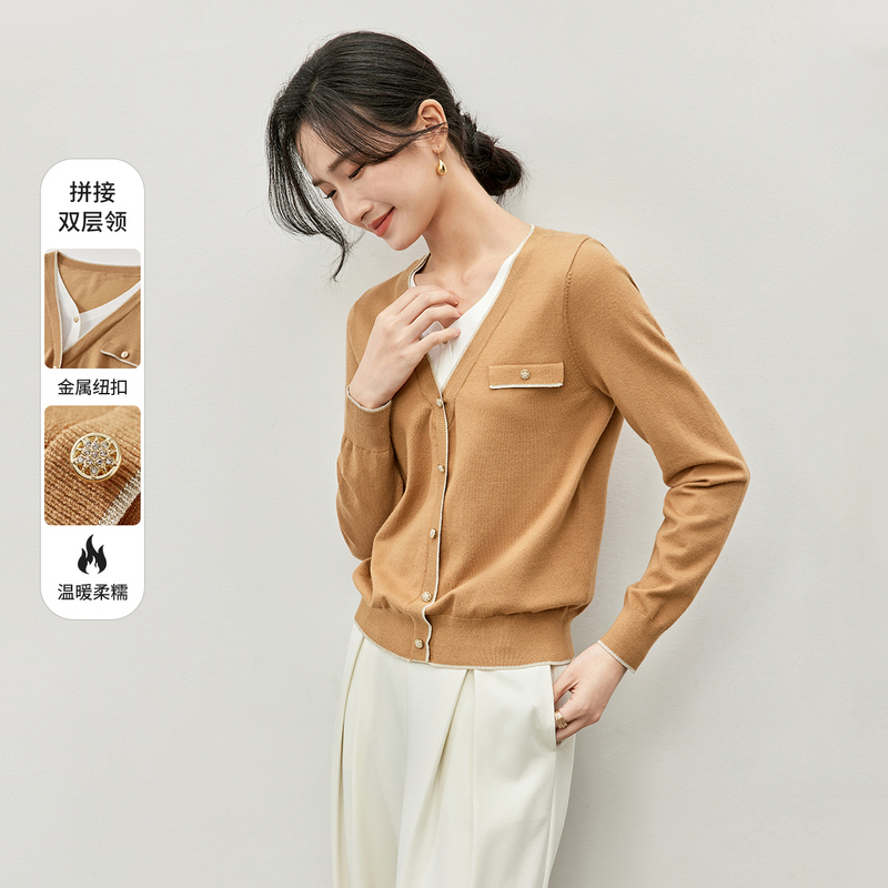 简约通勤时尚假两件撞色拼接双层领金属纽扣拼色毛衣57271