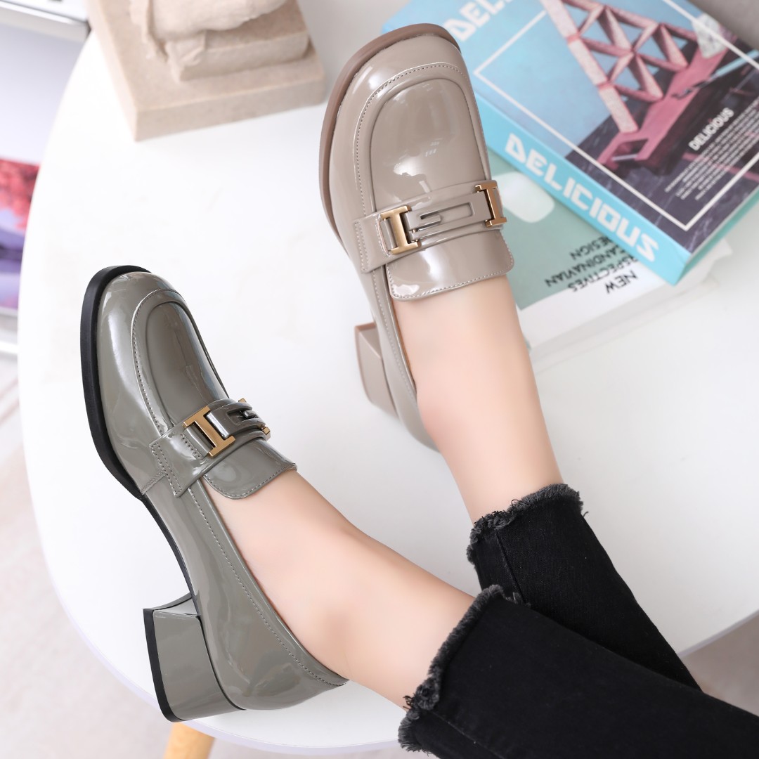 【NO退NO换】牛皮乐福鞋女单鞋女真皮中跟软底软皮舒适亮皮百搭5255