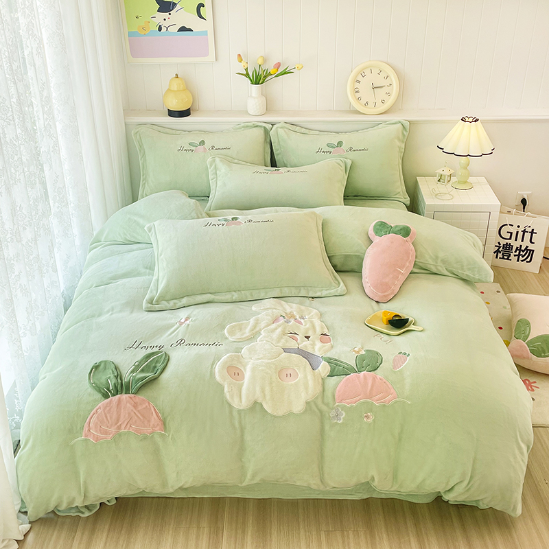 2024新款牛奶绒贴布绣花保暖四件套-萝卜兔冬季加厚保暖儿童床品