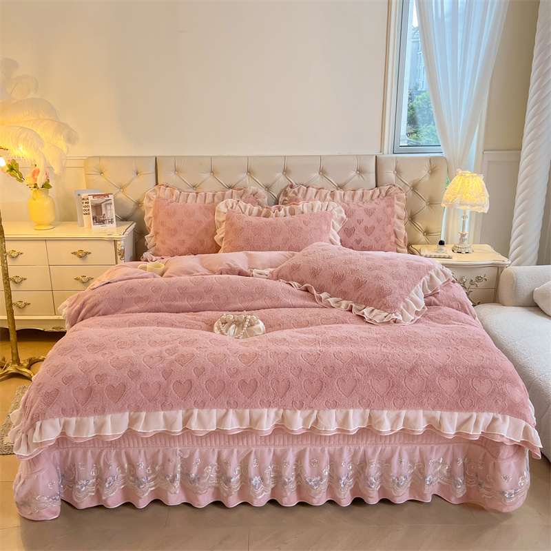 高端牛奶绒剪花绒床盖款四件套 冬季加厚保暖韩版公主风床上用品