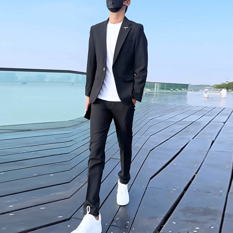 西装套装春秋潮流男士商务正装韩版痞帅修身帅气时尚黑色纯色西服