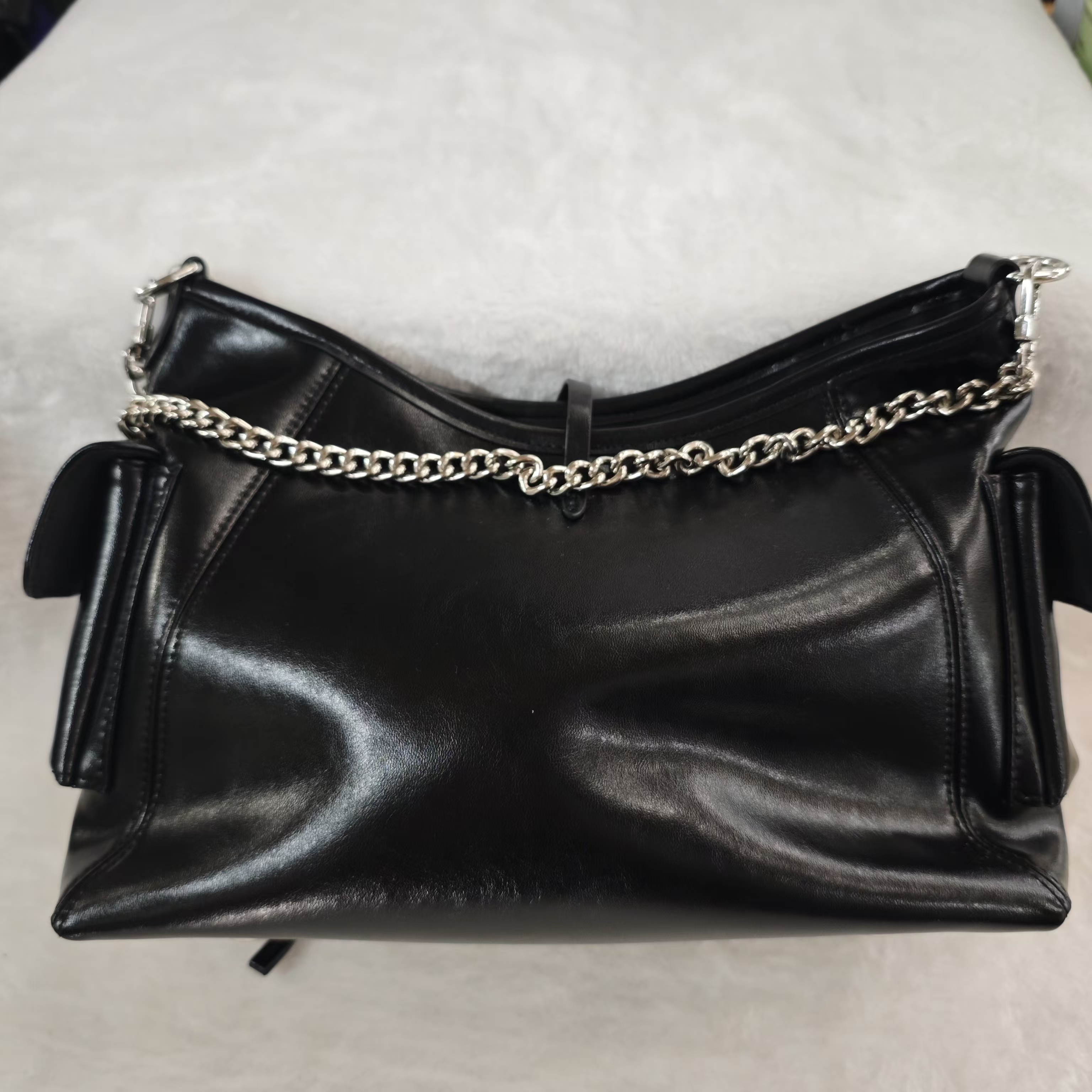 【CF】2024年新款轻奢百搭手提包斜挎单肩包 1065-黑色