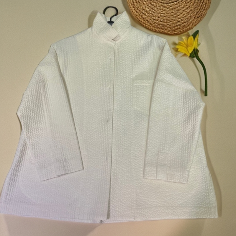 新思维坑条薄棉套装上衣，上身非常舒服舒适透气保暖透气洋气时尚