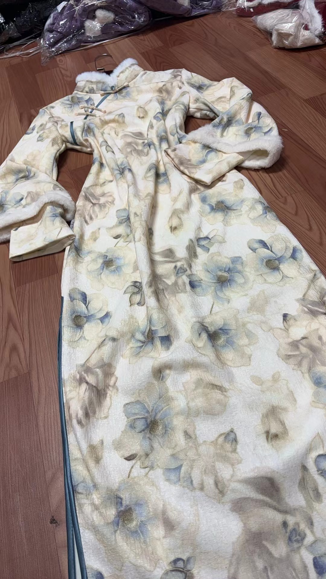 449-【蓝茶】冬 缠结扣 双袖 改良 爆款花 旗袍