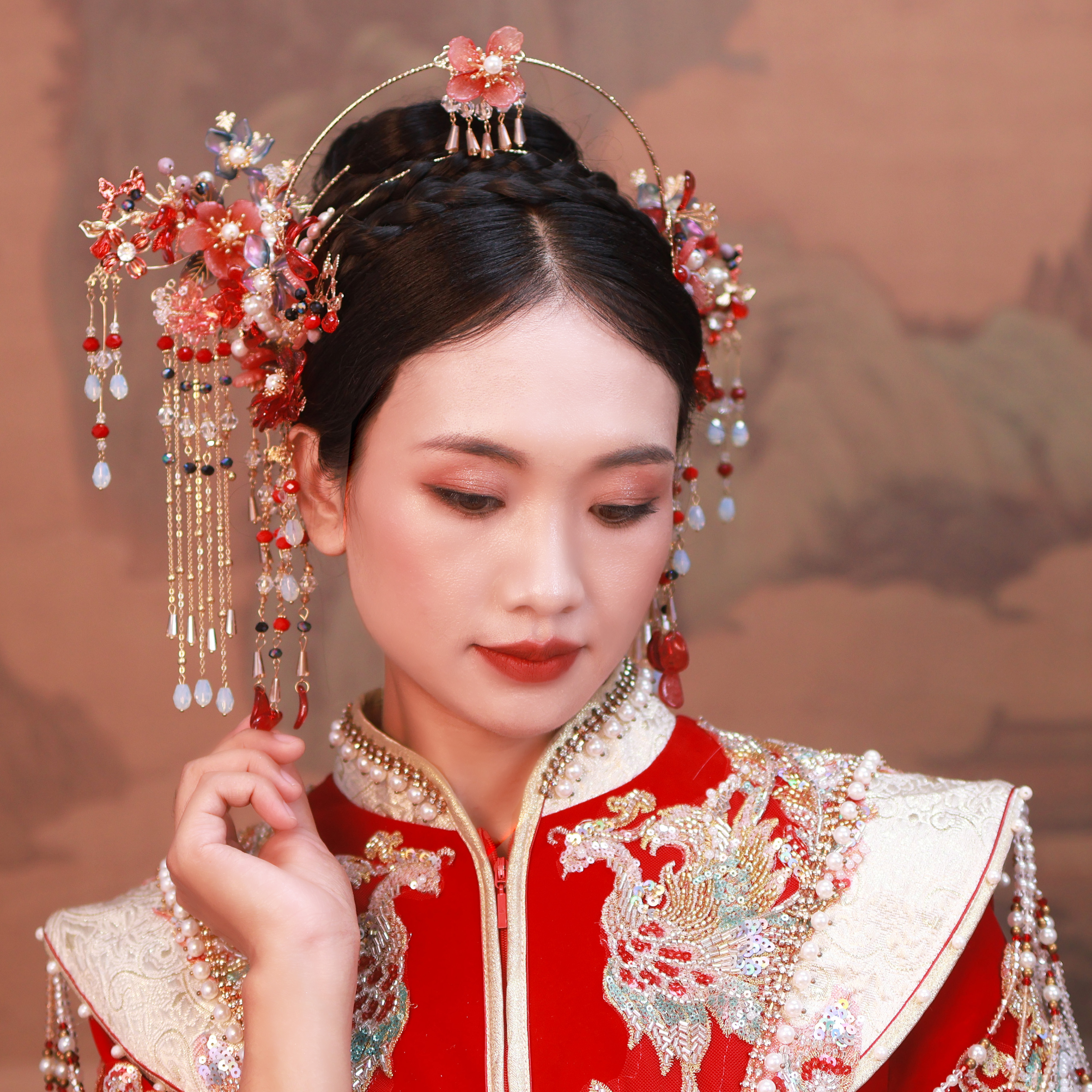 中式秀禾头饰流苏发箍水晶珍珠红色新娘古装结婚圣女冠婚礼发饰