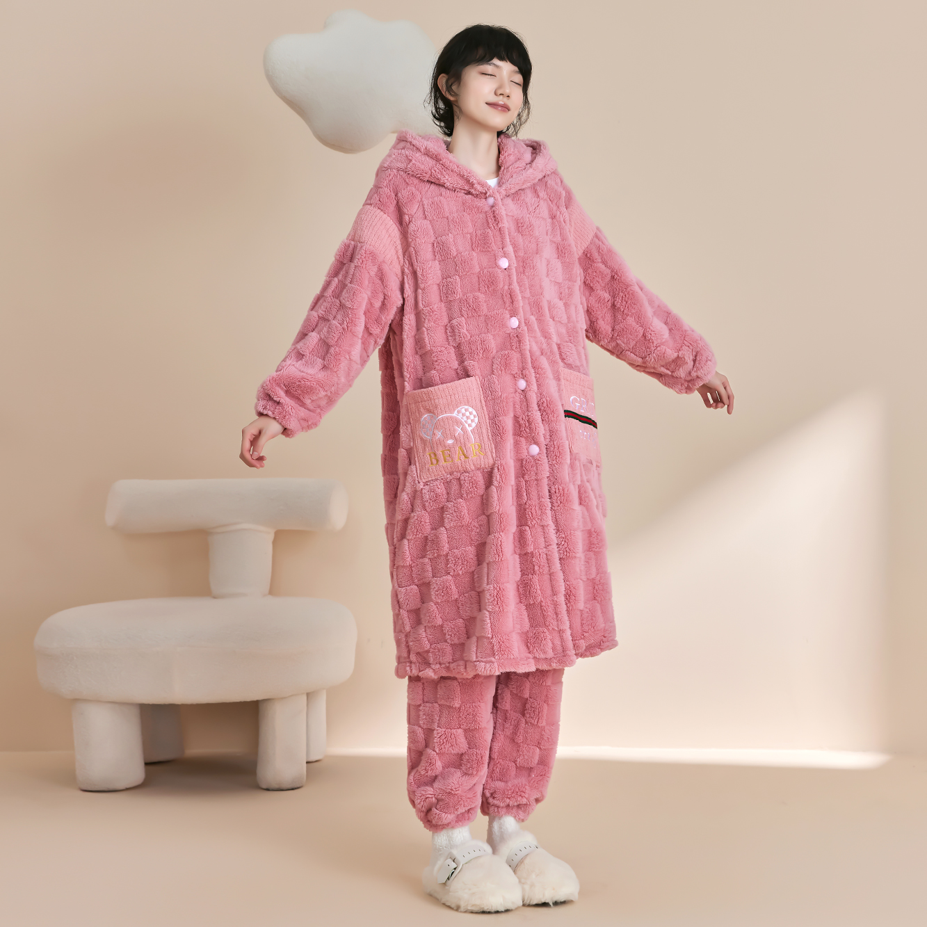珊瑚绒秋冬季女士宽松睡袍两件套装可外穿法兰绒家居服睡衣女