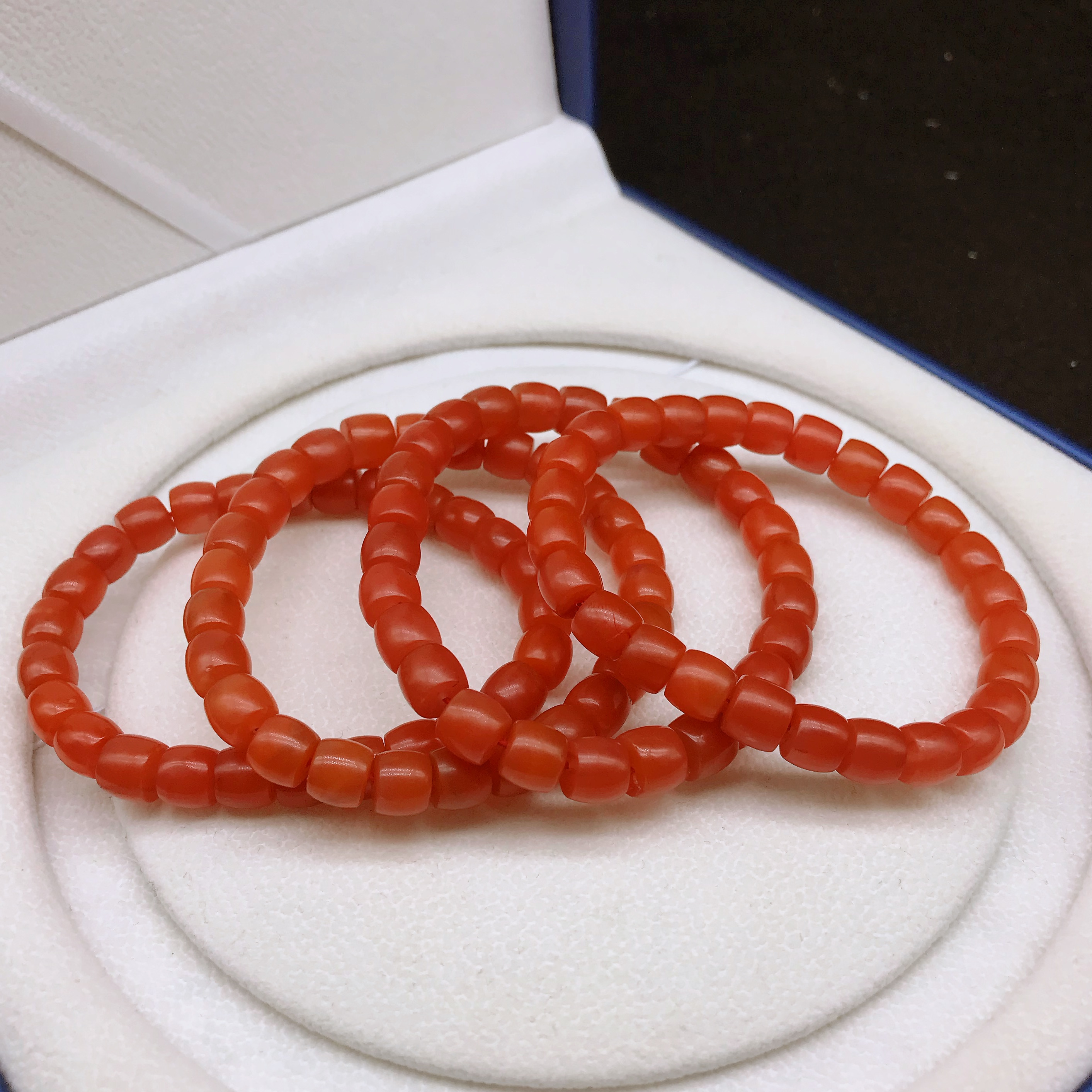 【鼎利源】南红保山滴水洞精美时尚哑光直切手串8mm（多样式发其一）