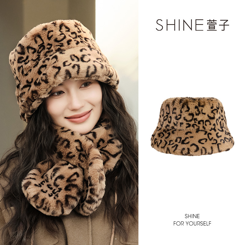萱子SHINE 时尚豹纹保暖加厚秋冬韩版个性加绒毛绒帽