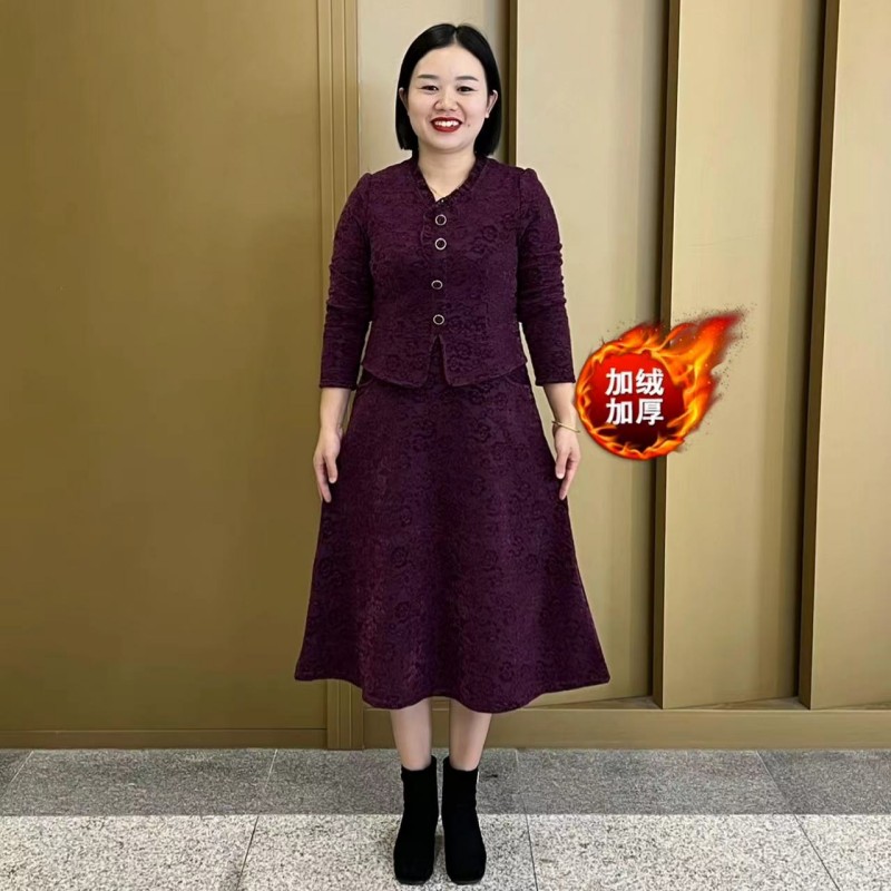 0226秋冬新款花边领假两件保暖洋气长款连衣裙