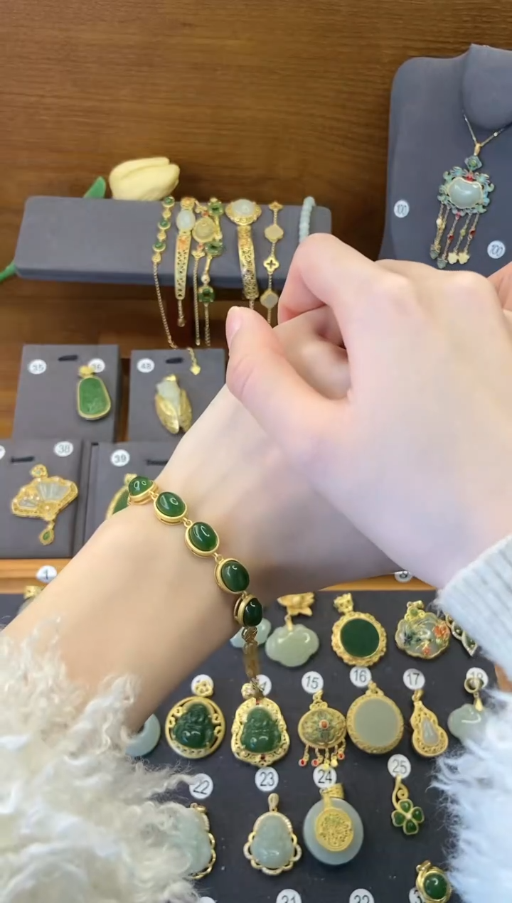 【闪购商品】和田玉手链未镶嵌1