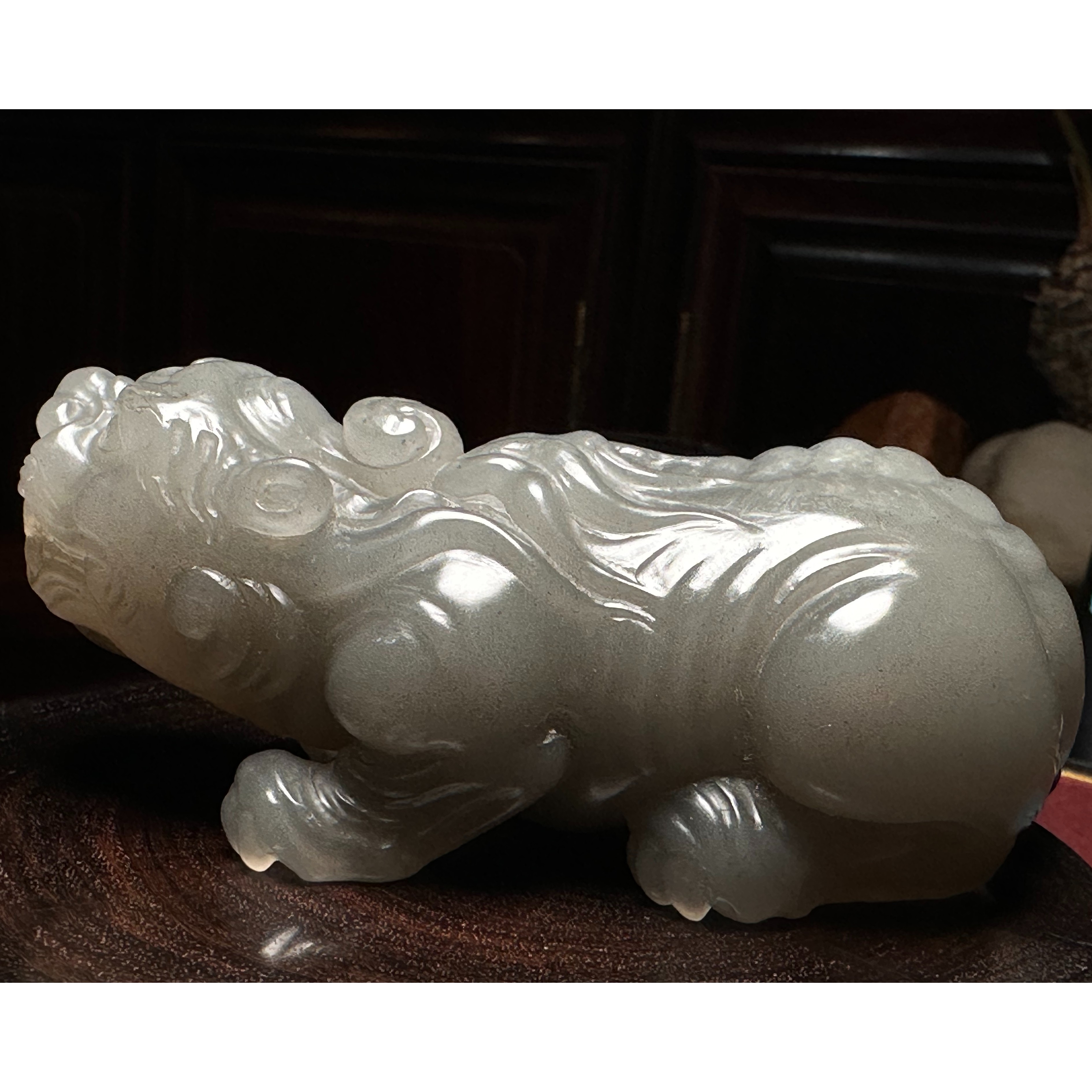 天蓝冻如意狮手把件