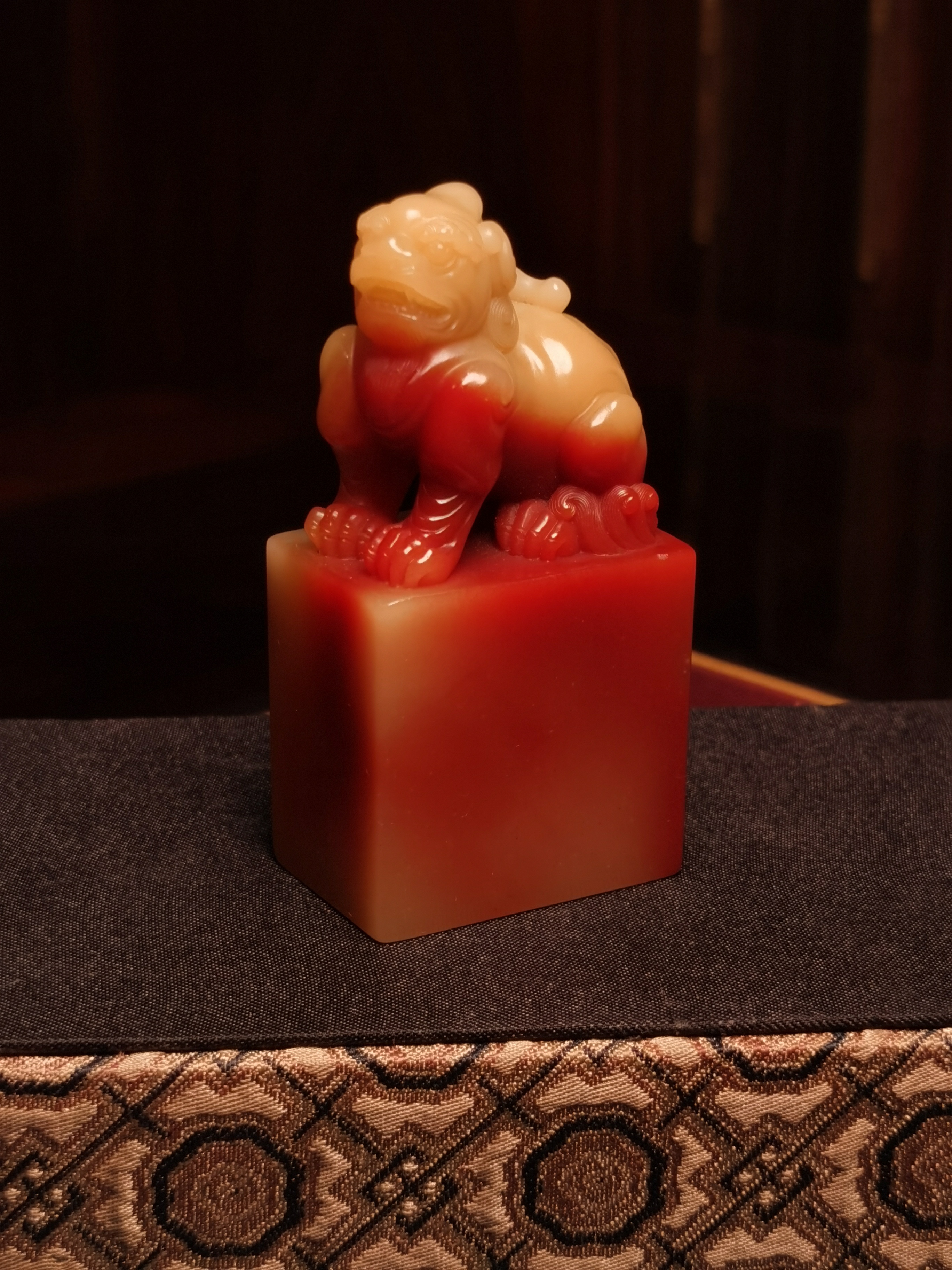 老坑五彩芙蓉石—（黄建林刻）