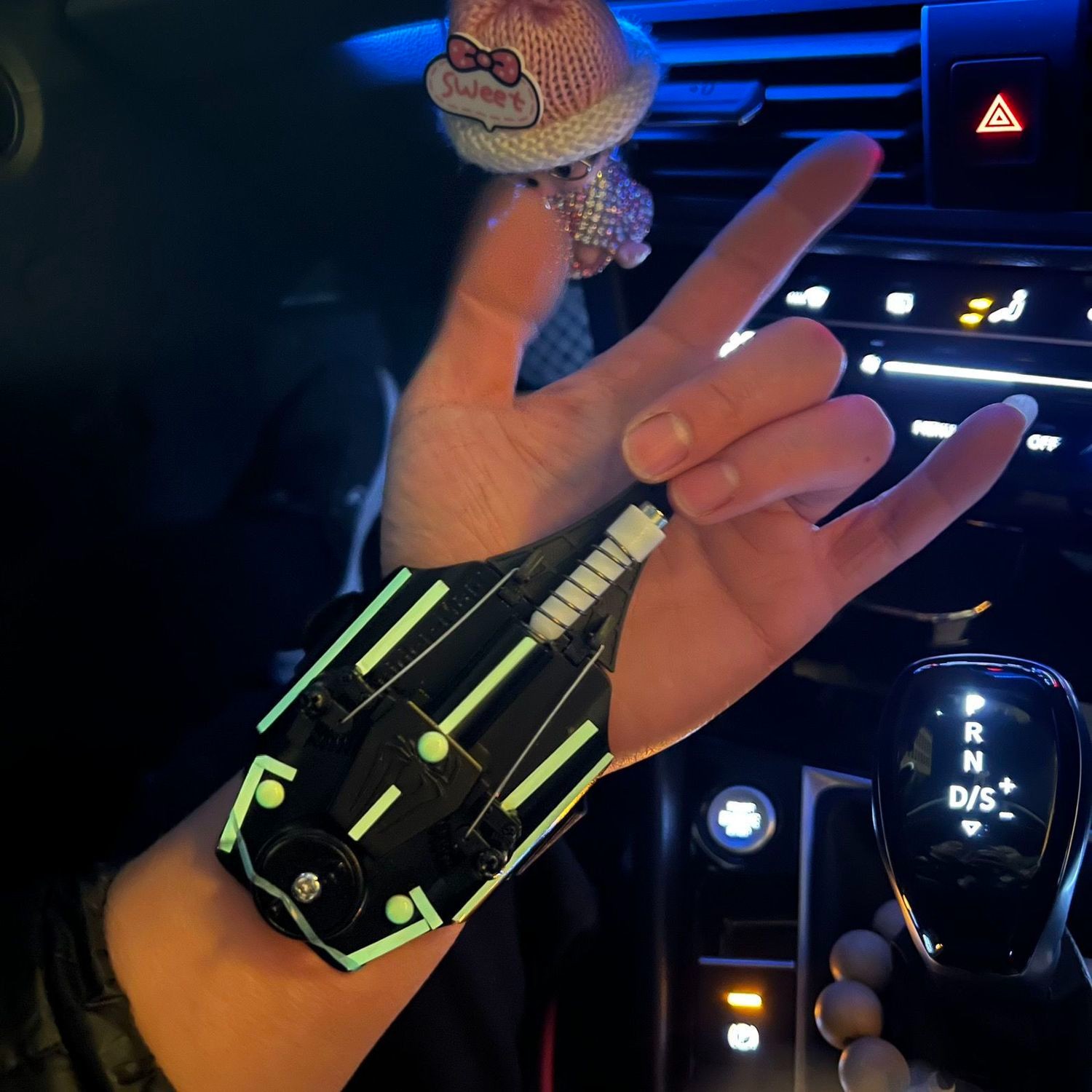 蜘蛛侠吐丝自动发射器黑科技可线绳索超凡蛛丝喷丝的装备儿童礼物