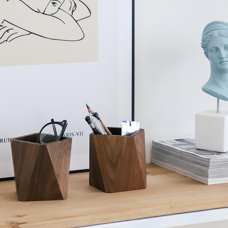 黑胡桃木笔筒桌面笔盒木质学生笔插办公室笔座家用创意收纳盒