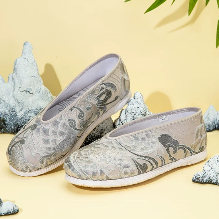 8541A内联升鱼跃龙门绣花中国风手工千层底小元布鞋