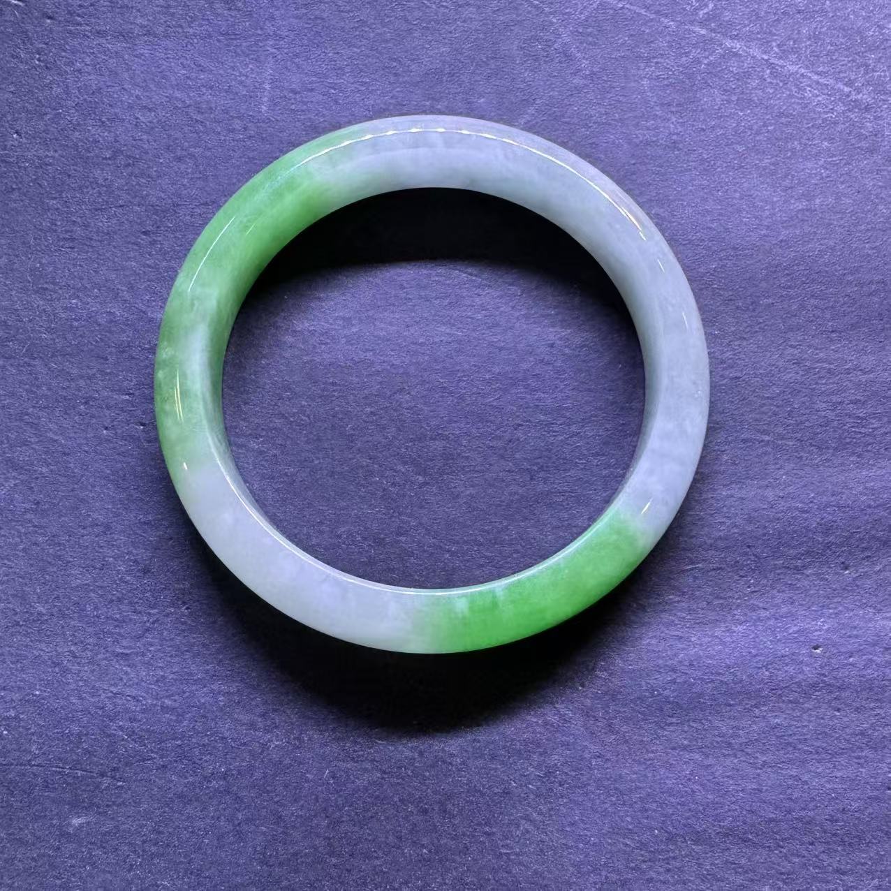 时尚大女王冰透女款精美居家摆件款(多样性发其一)