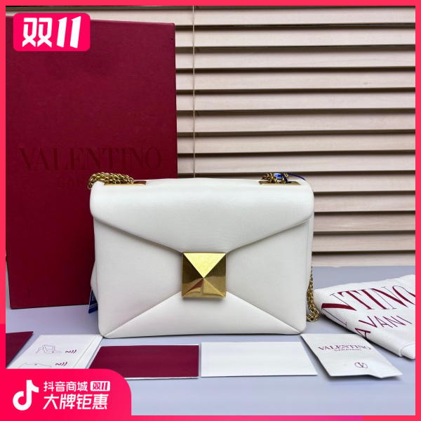 妃鱼/华伦天奴/95新/包包/市场价23900/241030RN0024