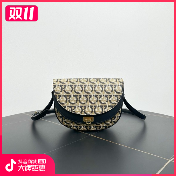 妃鱼/菲拉格慕/95新/包包/市场价99999/241027XZ0018