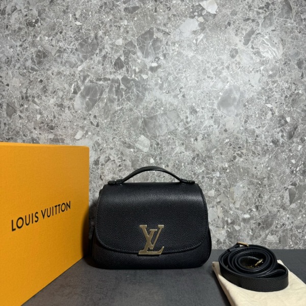 妃鱼/路易威登/95新/箱包/市场价26200/240719RN0017