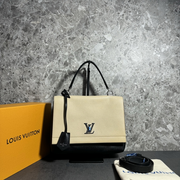 妃鱼/路易威登/95新/包包/市场价24500/240919RN0025