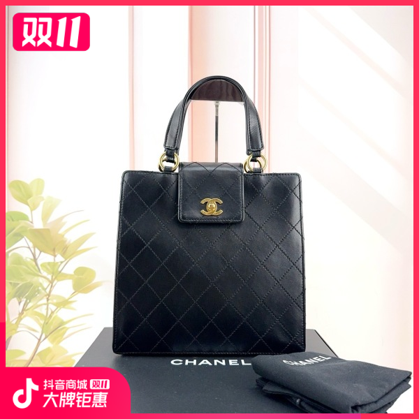 妃鱼/香奈儿/95新/包包/市场价28000/241112XZ0034