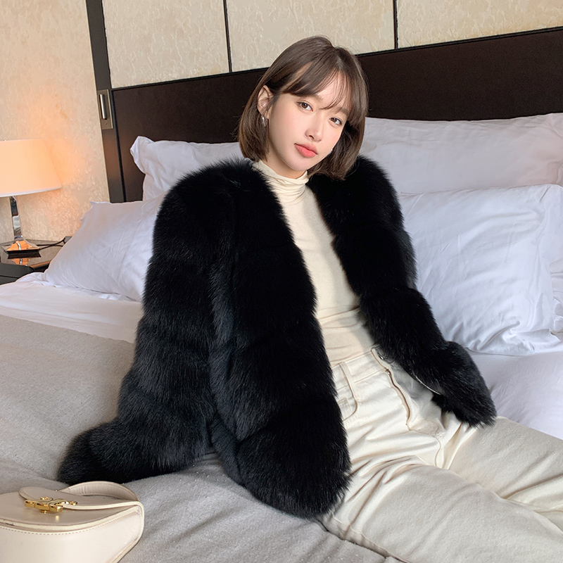 陈柚一‘浮云拿铁’进口毛毛外套女短款秋冬新品韩版大衣23635