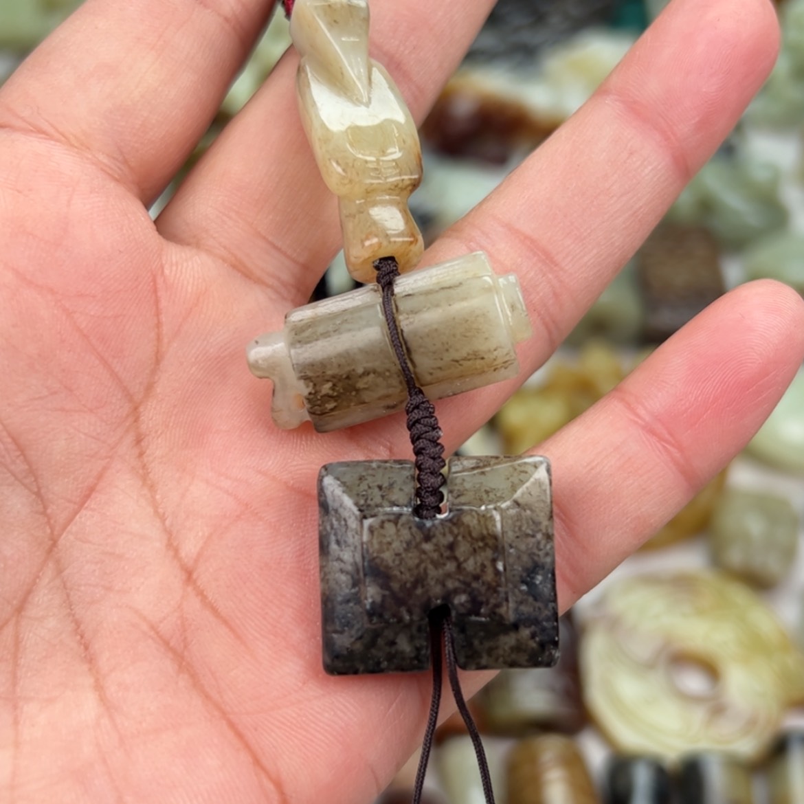 【闪购商品】和田玉（糖玉）颈饰未镶嵌