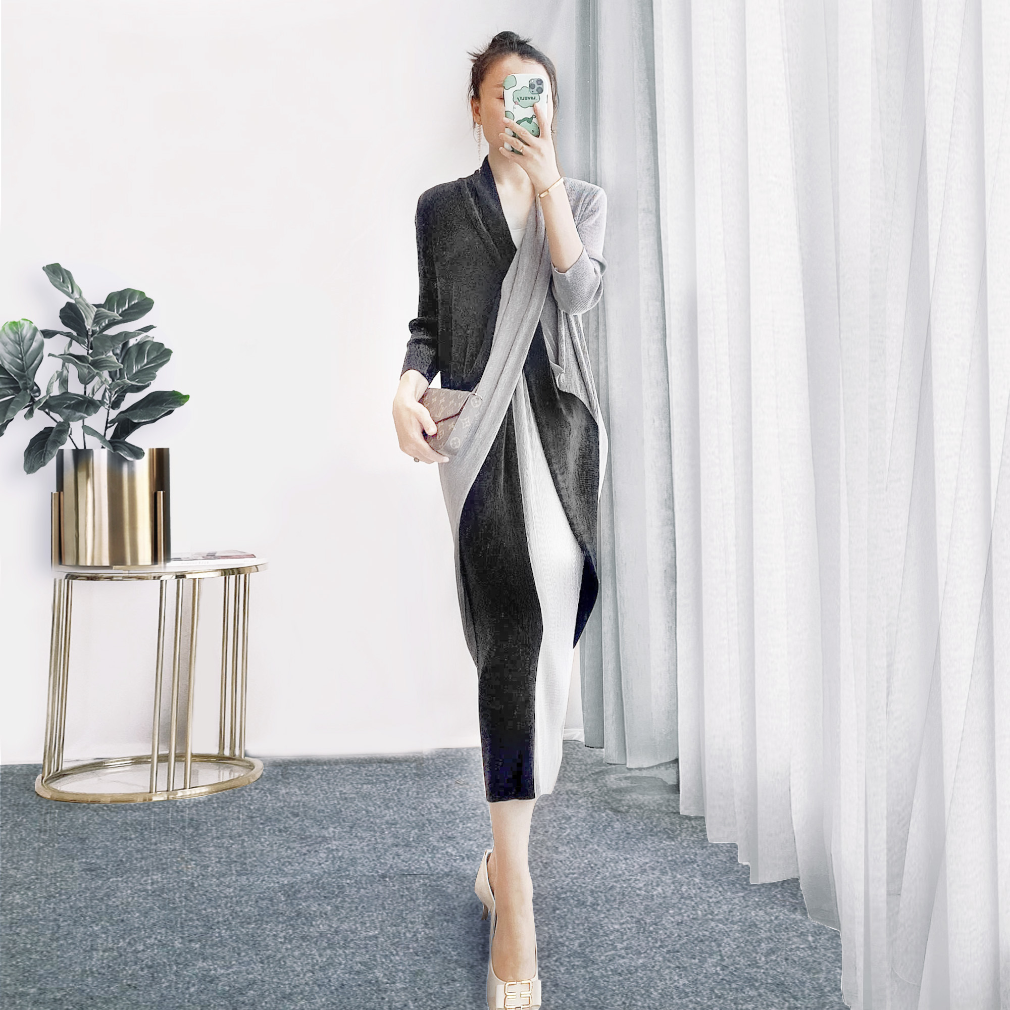 设计款灰色连衣裙设计师韩版女士2024秋冬新款宽松显瘦洋气长裙
