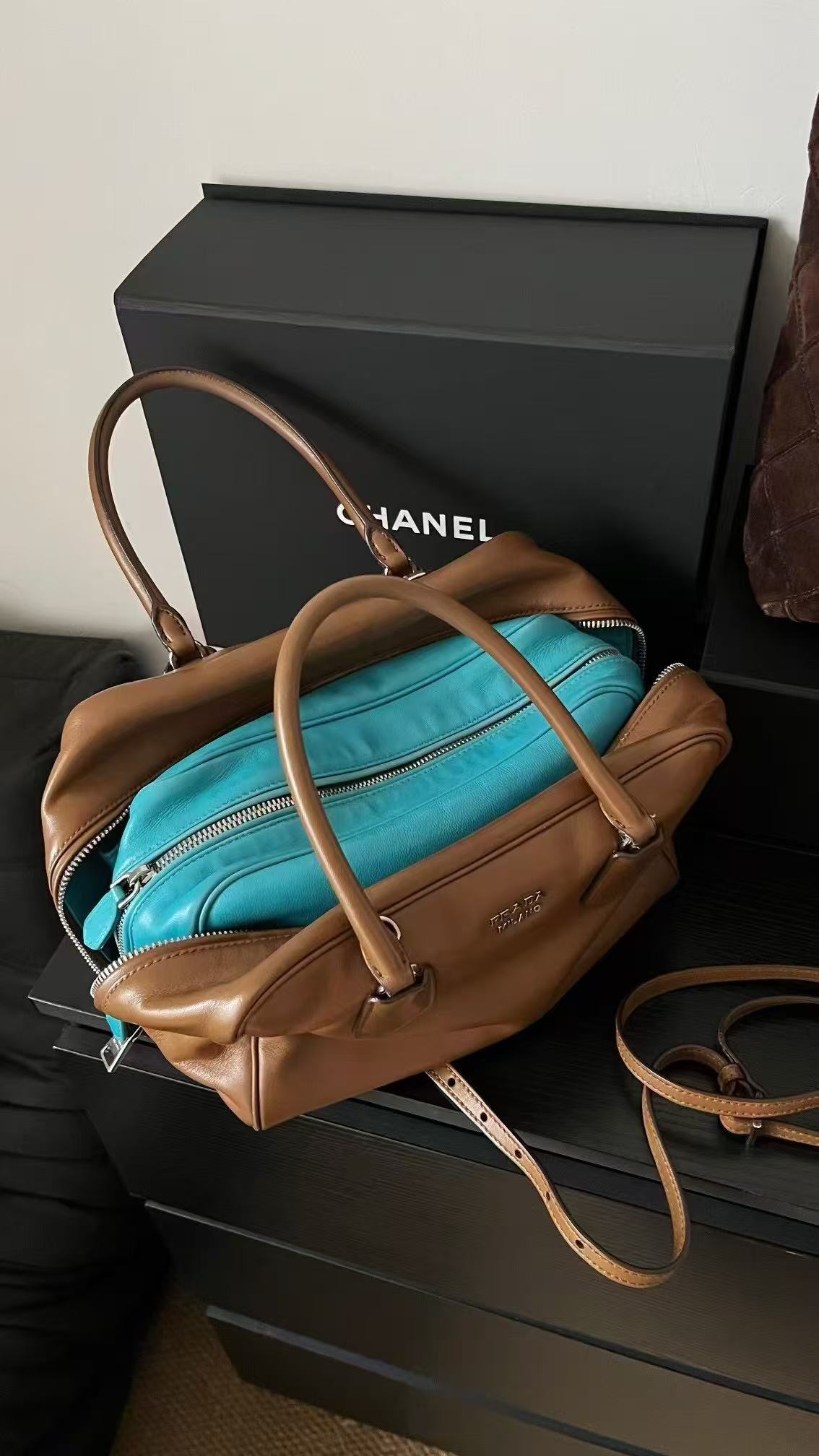 95新 Prada/普拉达 金棕银扣inside包 有肩带 26cm 10998938