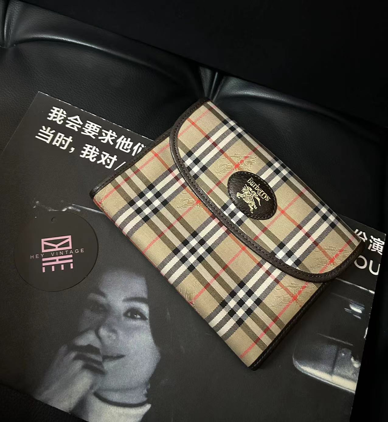 95新 BURBERRY/博柏利  中古战马信封包 17cm 11190660