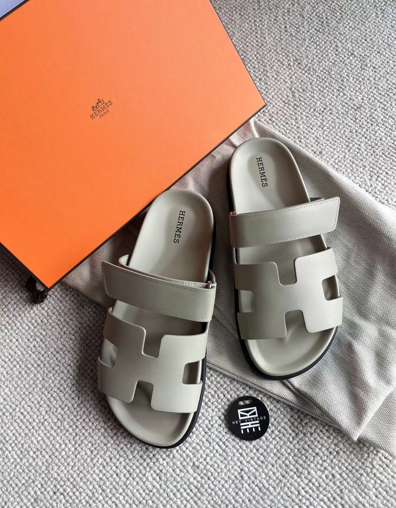 未使用 Hermes/爱马仕 鼠尾灰色二舅拖鞋 37码 8635337