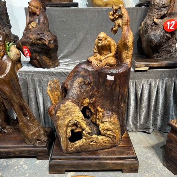 《一叶知秋-达摩》香樟木脱骨老料手工制作