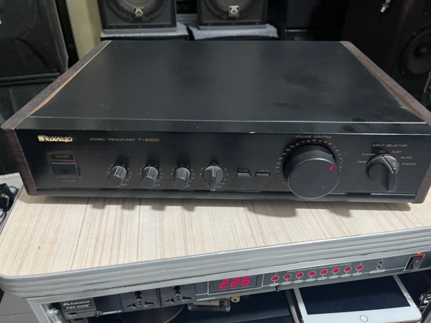 9新  二手 先驱前级功放 T-9300 成色如图
