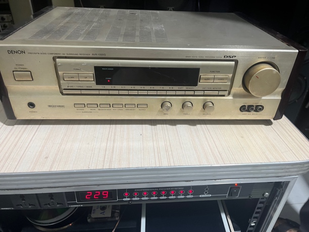 9新  二手 天龙AVR-1000G功放 成色如图