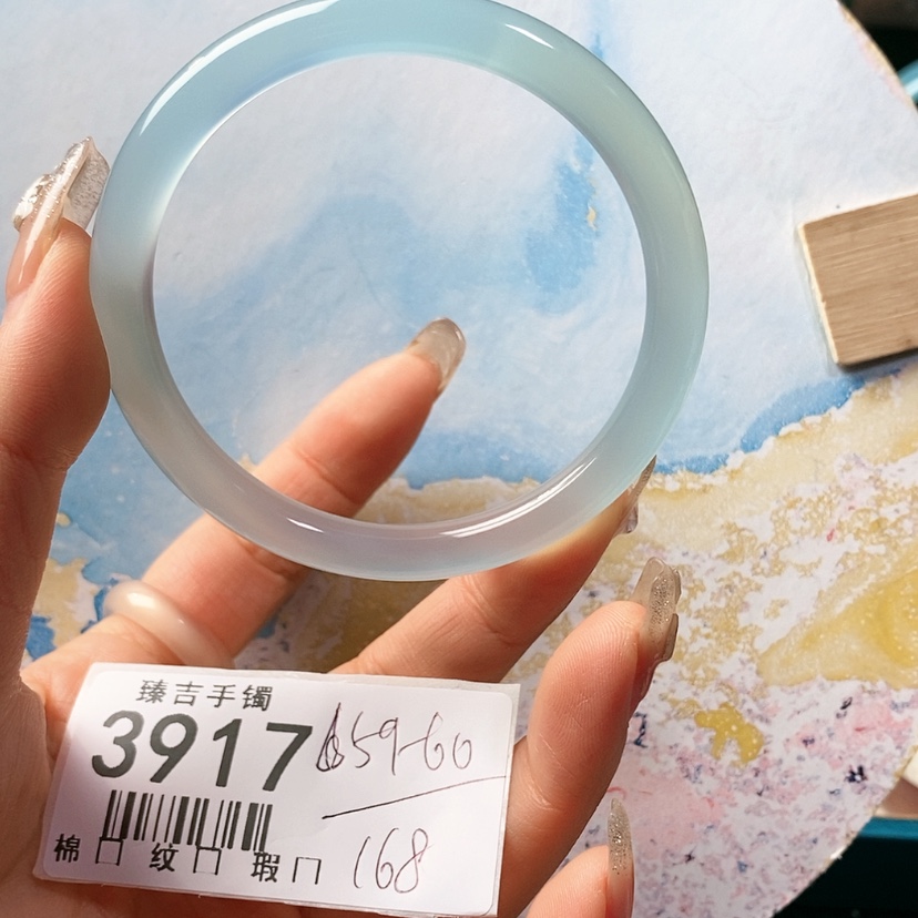 【闪购商品】石英质玉手镯未镶嵌李**?3917